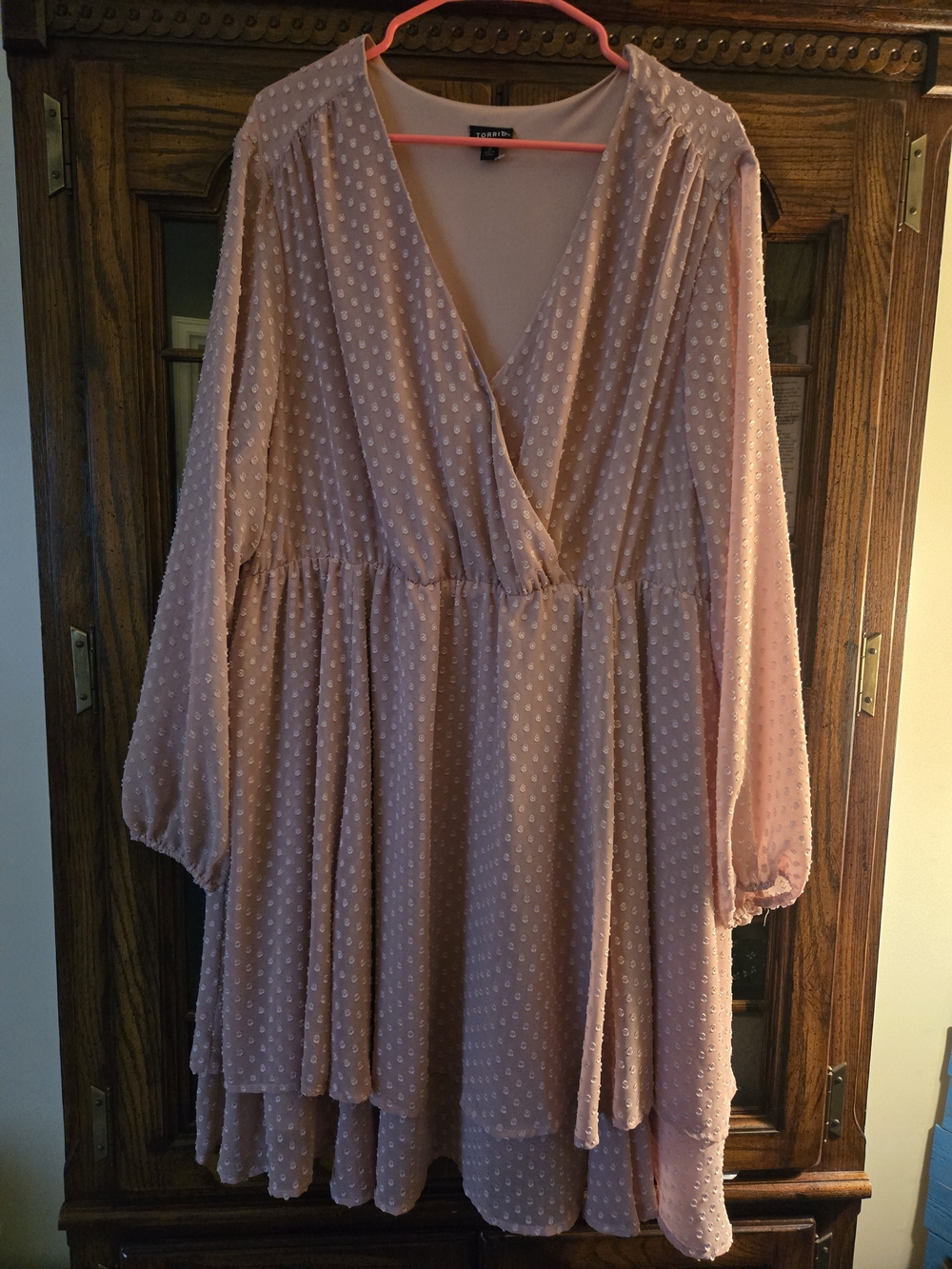 Textured Swiss Dot Blouson Sleeve Dress - Dusty Pink